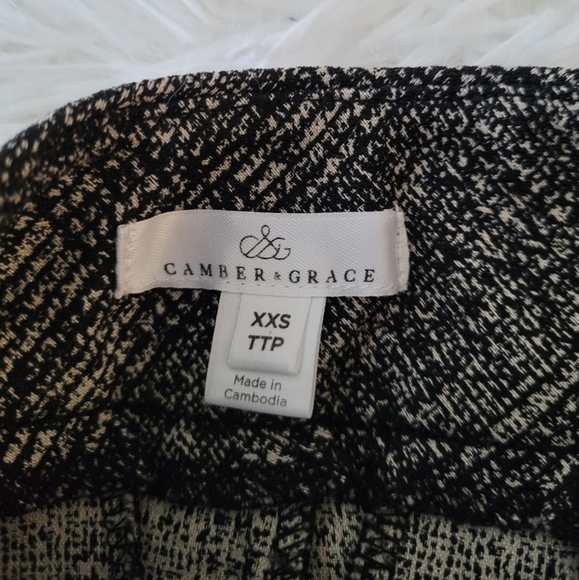 Camber & Grace XXS Pants - Picture 3 of 7